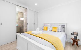 Luxury 1-Bedroom Private Annex - Viaduct Lodge